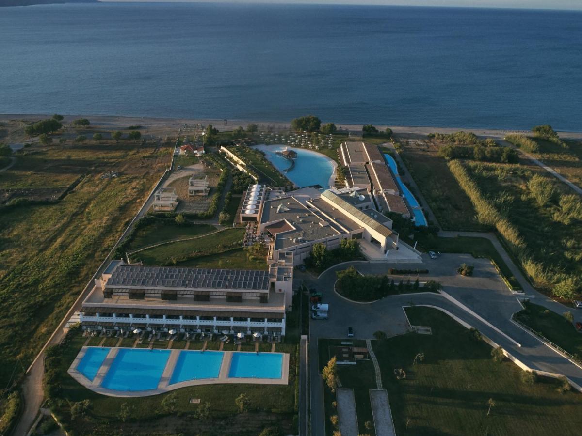 Giannoulis - Cavo Spada Luxury Sports & Leisure & Θέρετρο